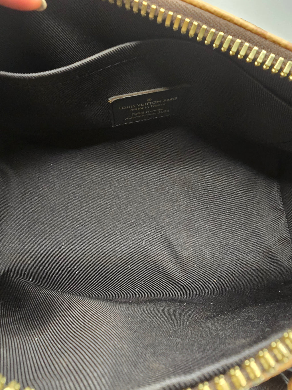 Louis Vuitton x Kid Super 2023 brown portrait keepall 25 bandouliere