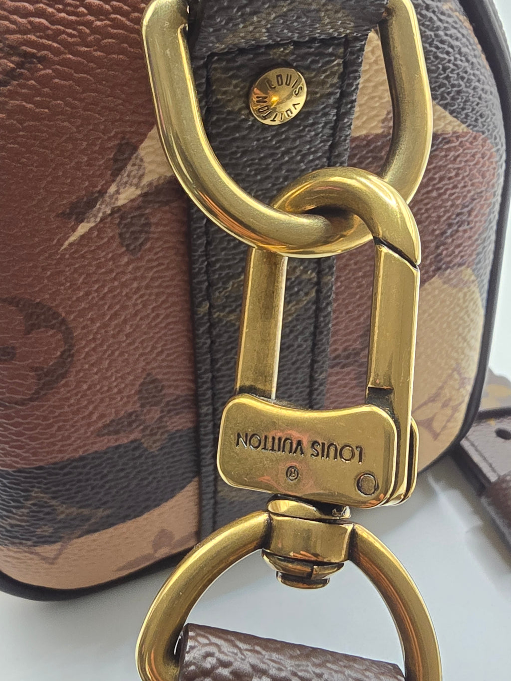 Louis Vuitton x Kid Super 2023 brown portrait keepall 25 bandouliere